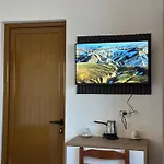 Kingsland Daire Ksamil