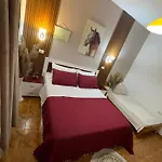 Kingsland * Ksamil