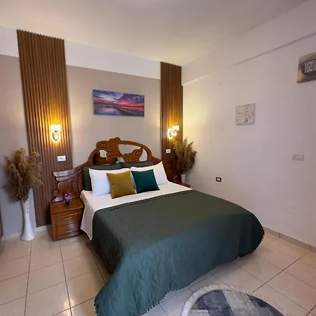 Kingsland Ksamil