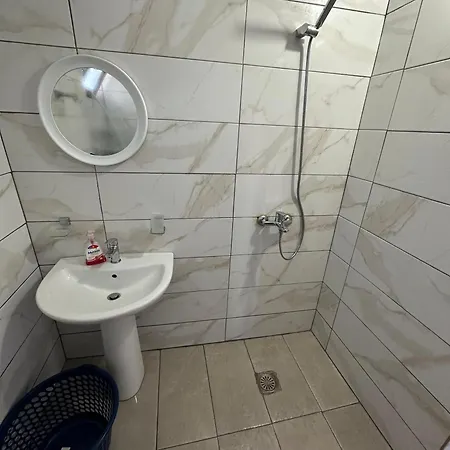 Kingsland Apartment *