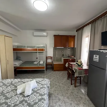 Kingsland Apartment