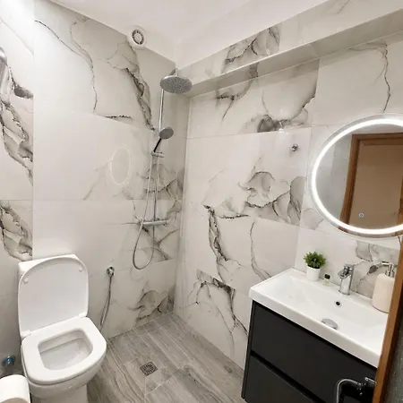 Kingsland Apartment *