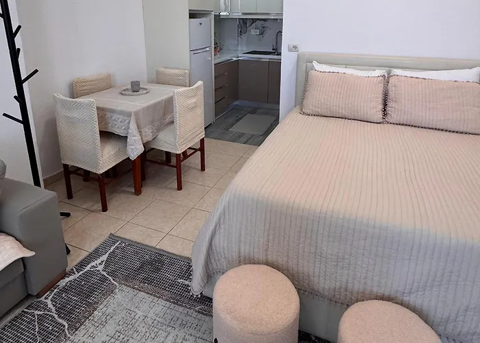 Kingsland Apartamento Ksamil